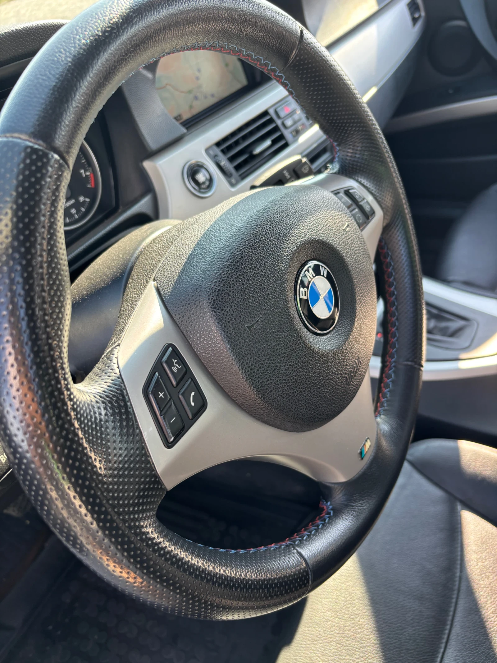BMW 325 i Facelift , снимка 8 - Автомобили и джипове - 56184122