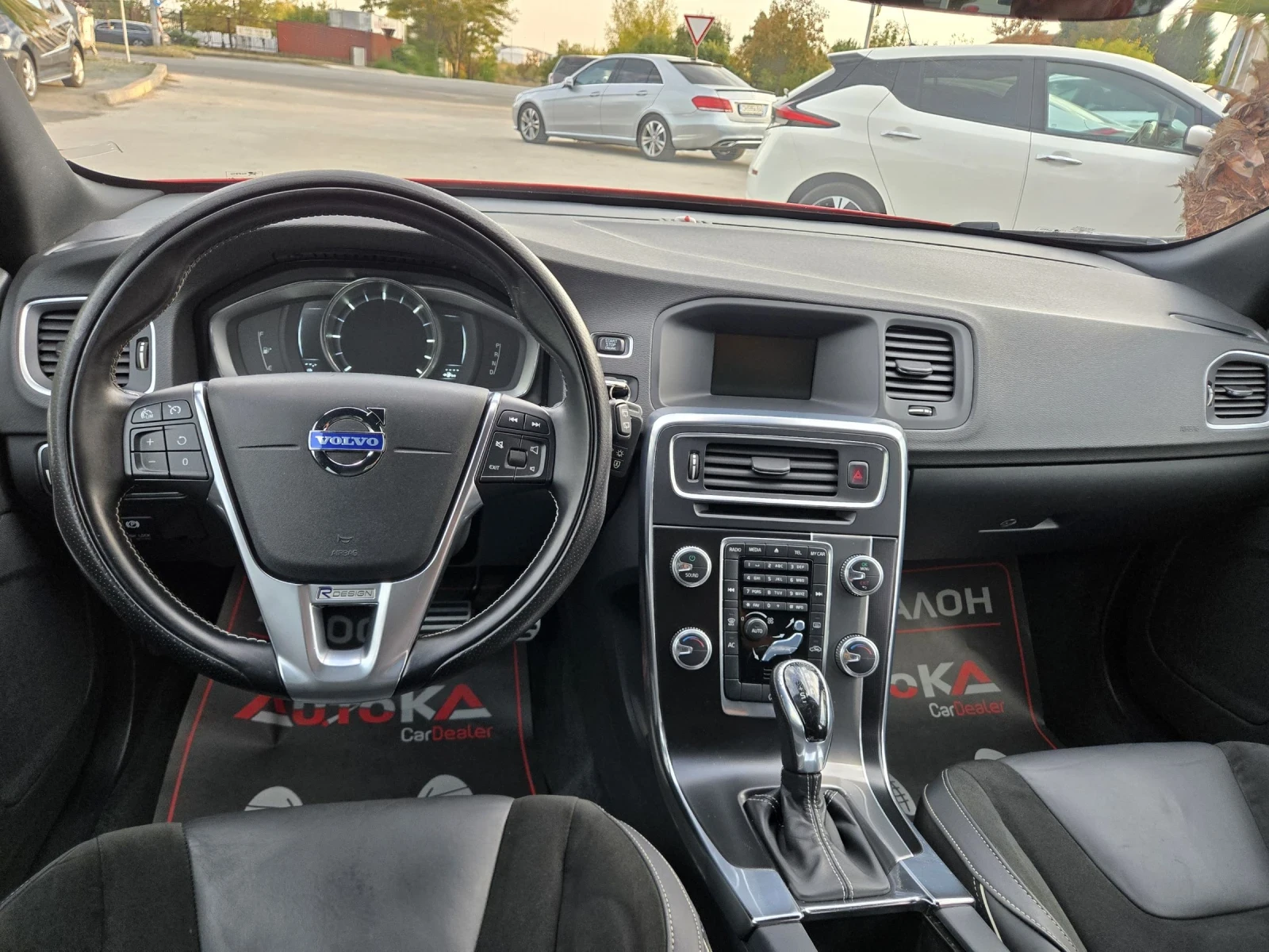 Volvo V60 2.0D-136��= �������= R-Design= 162.000��= D5 | Mobile.bg � ����������� 11