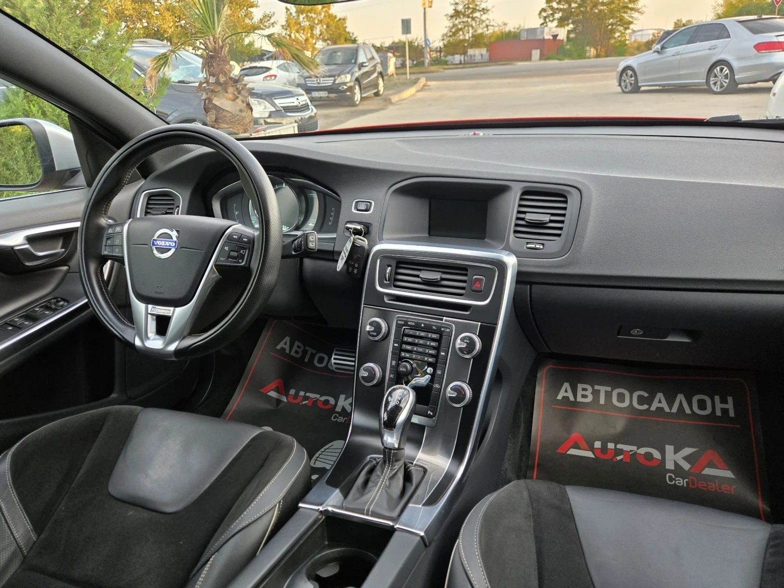 Volvo V60 2.0D-136��= �������= R-Design= 162.000��= D5 | Mobile.bg � ����������� 13