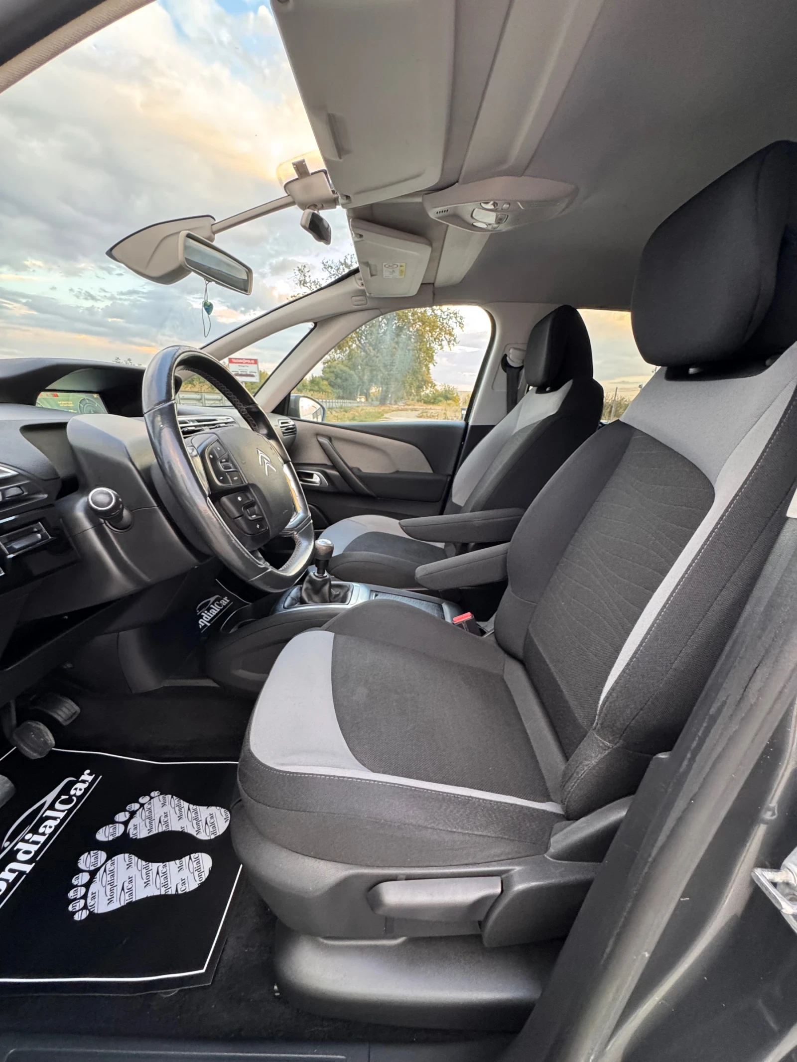 Citroen C4 Picasso 1.6hdi 116kc | Mobile.bg � ����������� 10