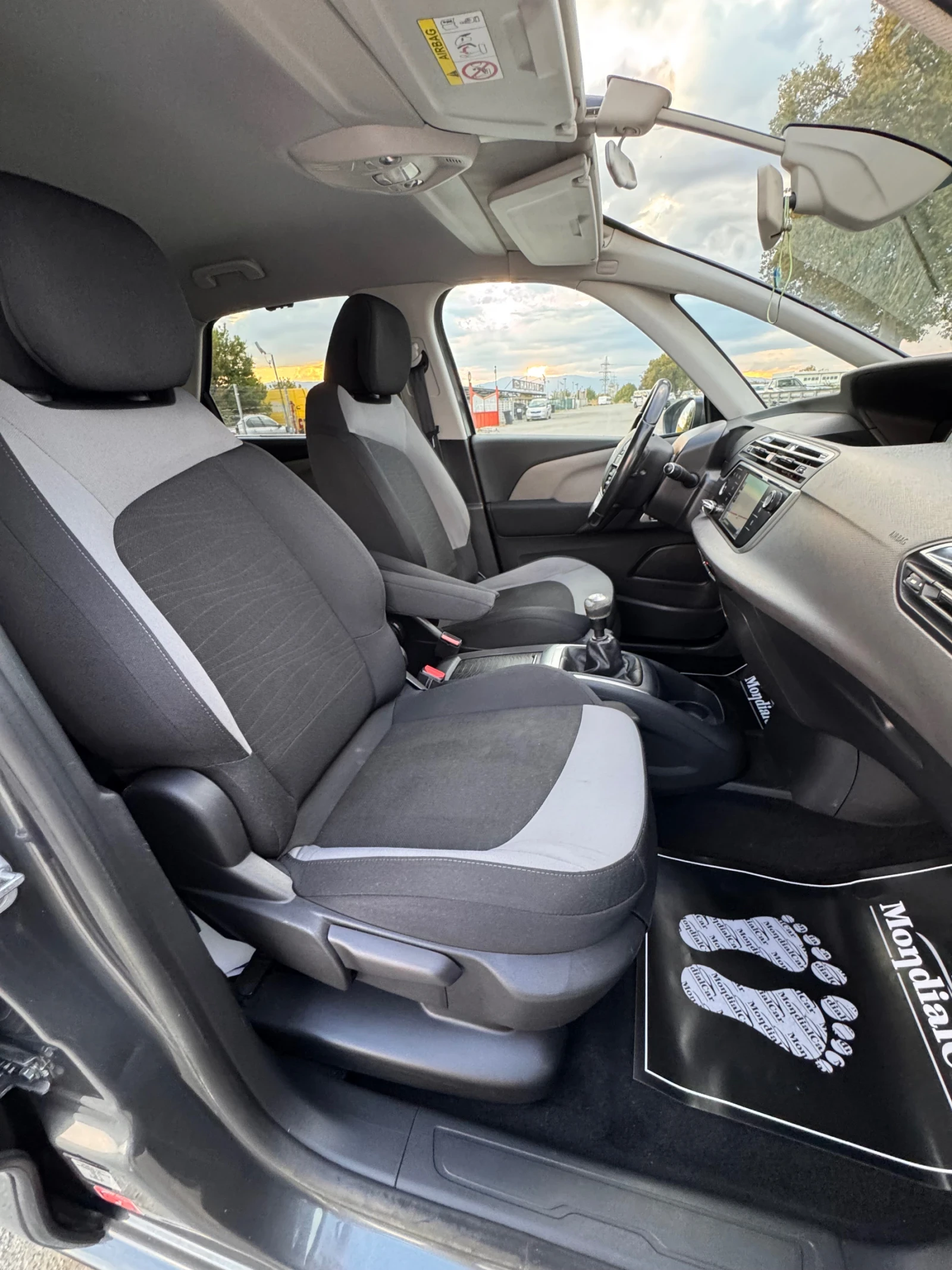 Citroen C4 Picasso 1.6hdi 116kc | Mobile.bg � ����������� 12