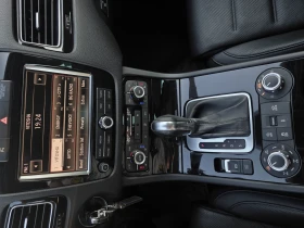 VW Touareg 3.0TDI FULL SERVICE HISTORY , снимка 10