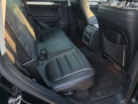 VW Touareg 3.0TDI FULL SERVICE HISTORY , снимка 9