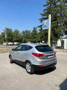 Hyundai IX35 2.0i АВТОМАТИК 4WD , снимка 4