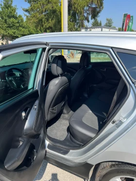 Hyundai IX35 2.0i АВТОМАТИК 4WD , снимка 6