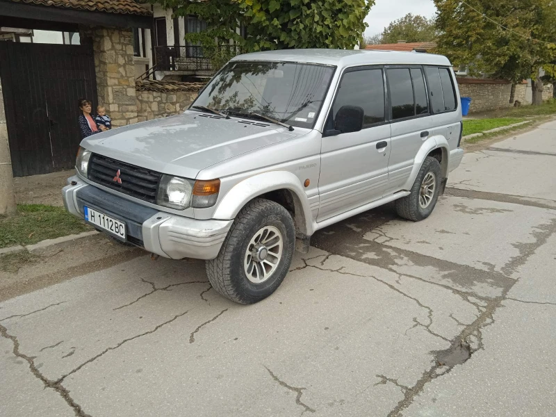 Mitsubishi Pajero 2.5 TDI Климатик, снимка 1 - Автомобили и джипове - 47482633