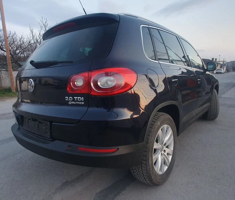 VW Tiguan DSG 4x4, снимка 7 - Автомобили и джипове - 48926953