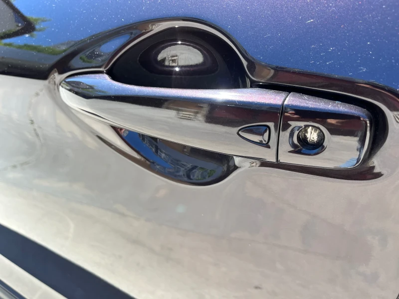 Nissan Qashqai 1.6i 163кс Full Екстри, снимка 14 - Автомобили и джипове - 50083558