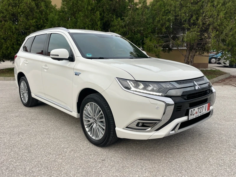 Mitsubishi Outlander PHEV S-AWC FULL ГЕРМАНИЯ, снимка 4 - Автомобили и джипове - 52070908