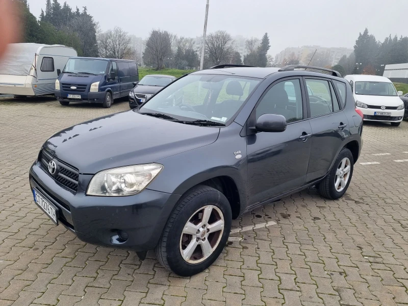Toyota Rav4 2.2 136hp, снимка 7 - Автомобили и джипове - 52838797