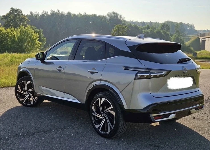 Nissan Qashqai 1.3 DIG-T 158к.с., снимка 2 - Автомобили и джипове - 55082769