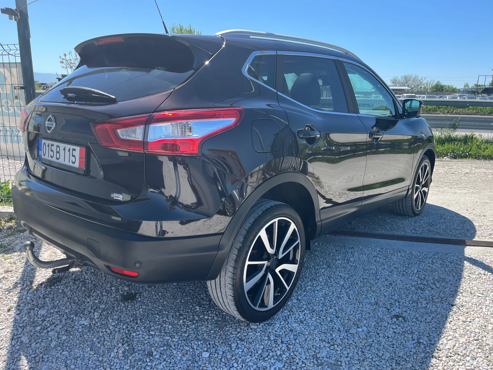 Nissan Qashqai 1.6i 163кс Full Екстри - изображение 5