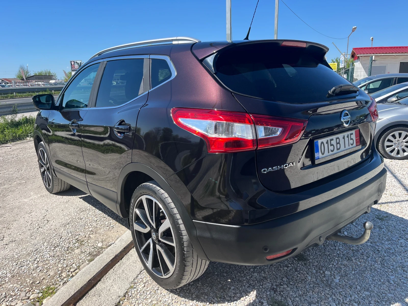 Nissan Qashqai 1.6i 163кс Full Екстри - изображение 6