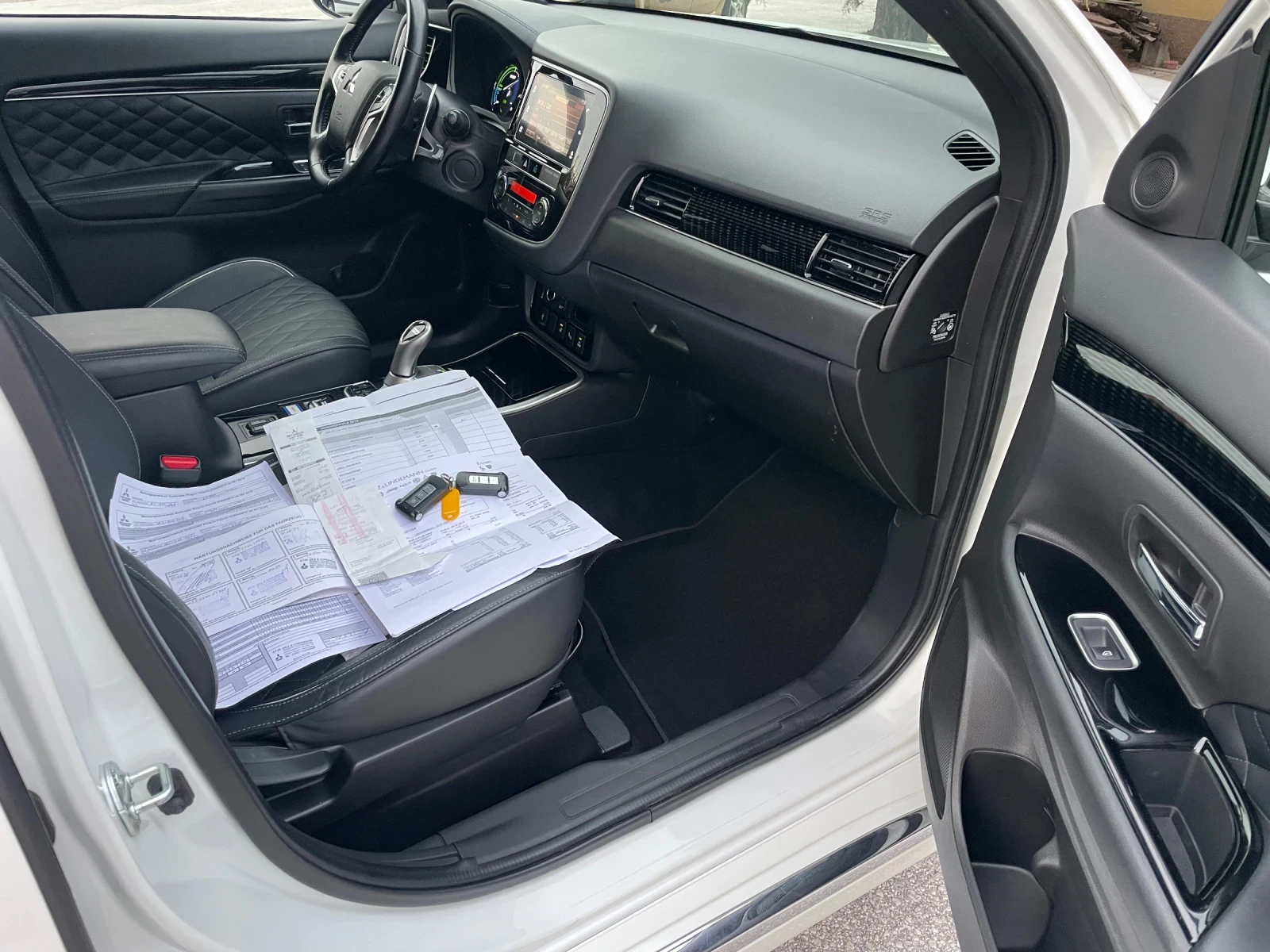 Mitsubishi Outlander PHEV S-AWC FULL  | Mobile.bg   14