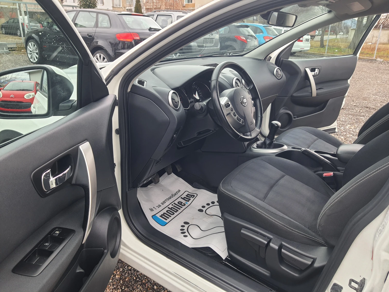 Nissan Qashqai  1.6 facelift | Mobile.bg � ����������� 11