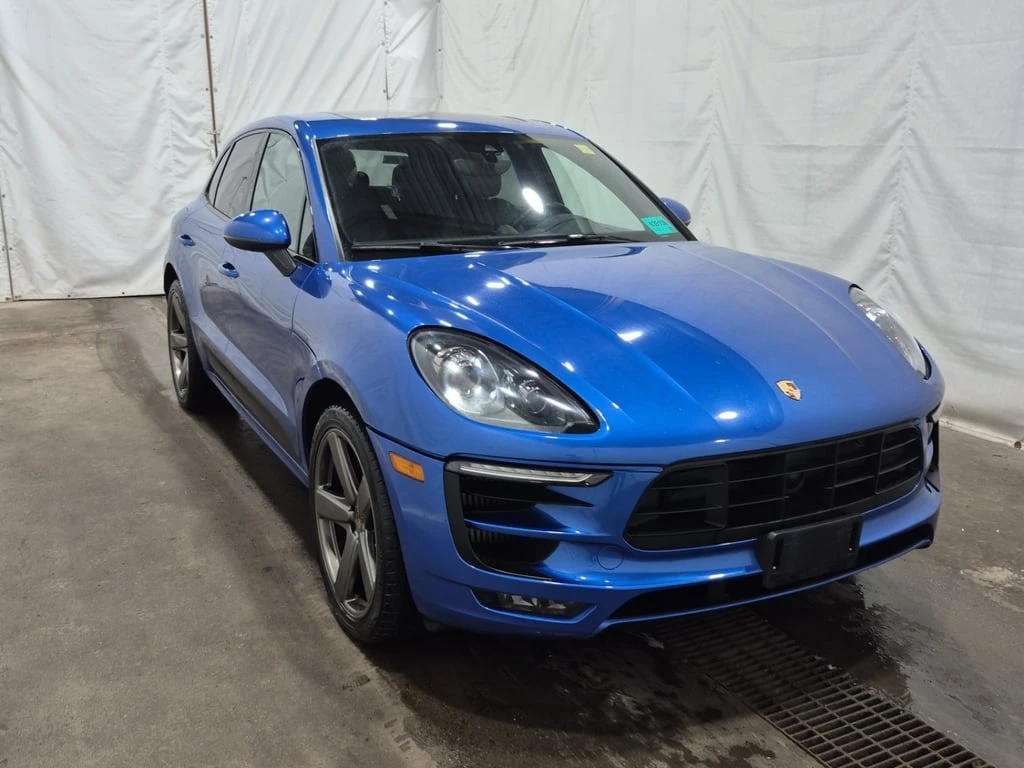 Porsche Macan * GTS * ПОДГРЕВ * ПАНОРАМАОБДУХВАНЕ * ДИСТРОНИК *  - изображение 3