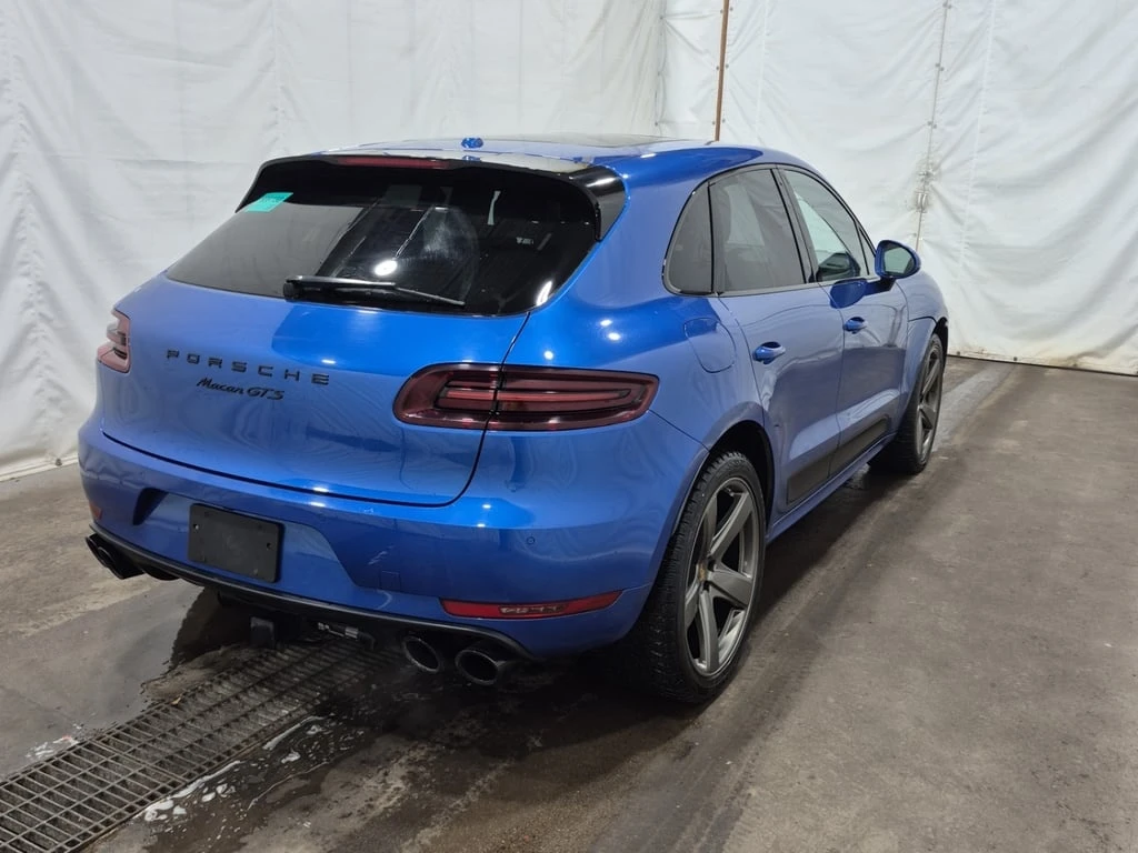 Porsche Macan * GTS * ПОДГРЕВ * ПАНОРАМАОБДУХВАНЕ * ДИСТРОНИК *  - изображение 4