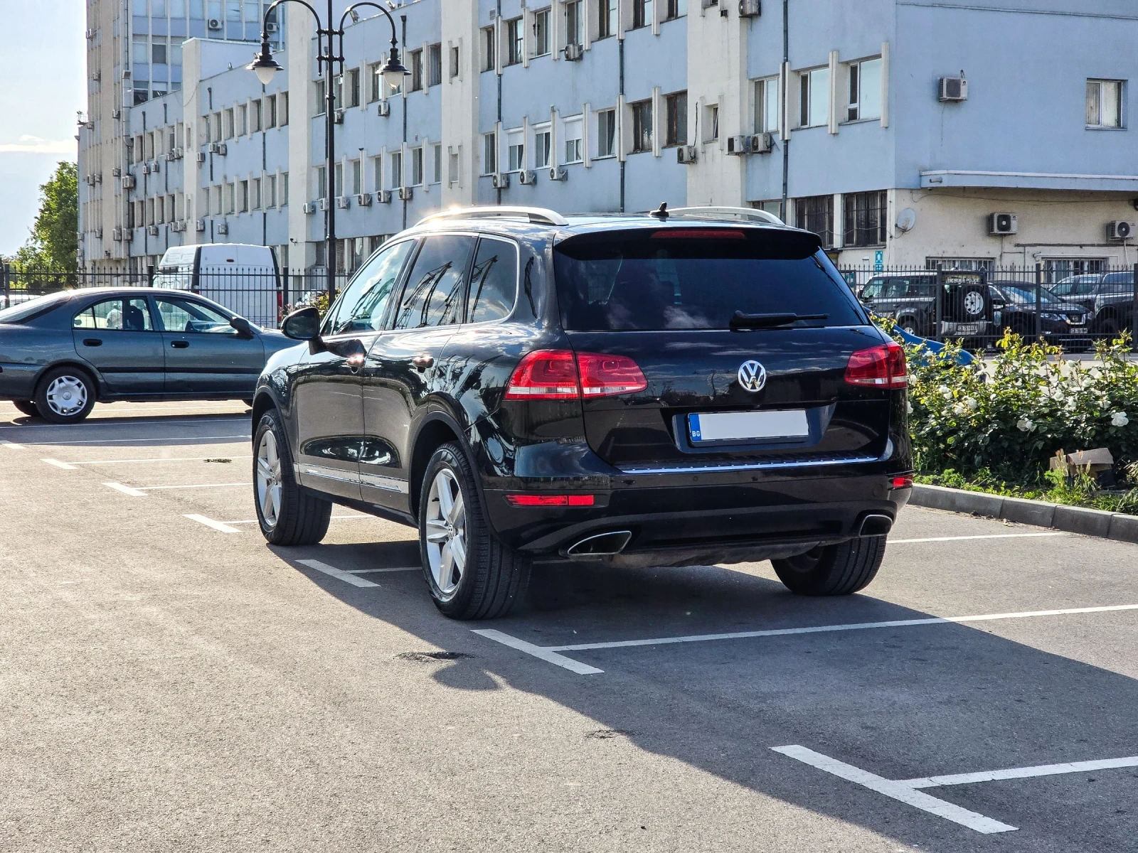 VW Touareg 3.0tdi, снимка 3 - Автомобили и джипове - 53913429