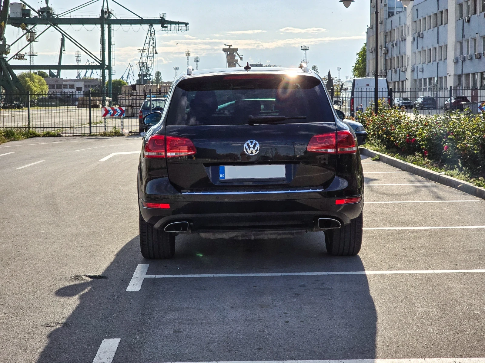 VW Touareg 3.0tdi, снимка 6 - Автомобили и джипове - 53913429