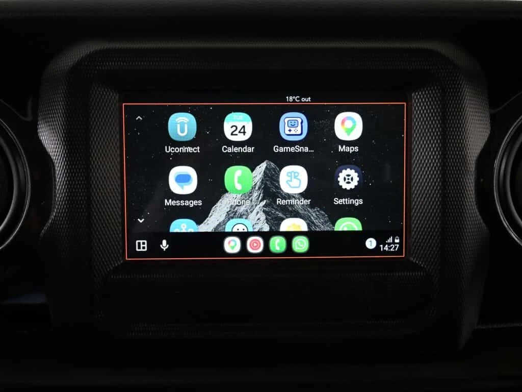 Jeep Wrangler * Sport No Accident Apple CarPlay Cruise Control R, снимка 16 - Автомобили и джипове - 54114591