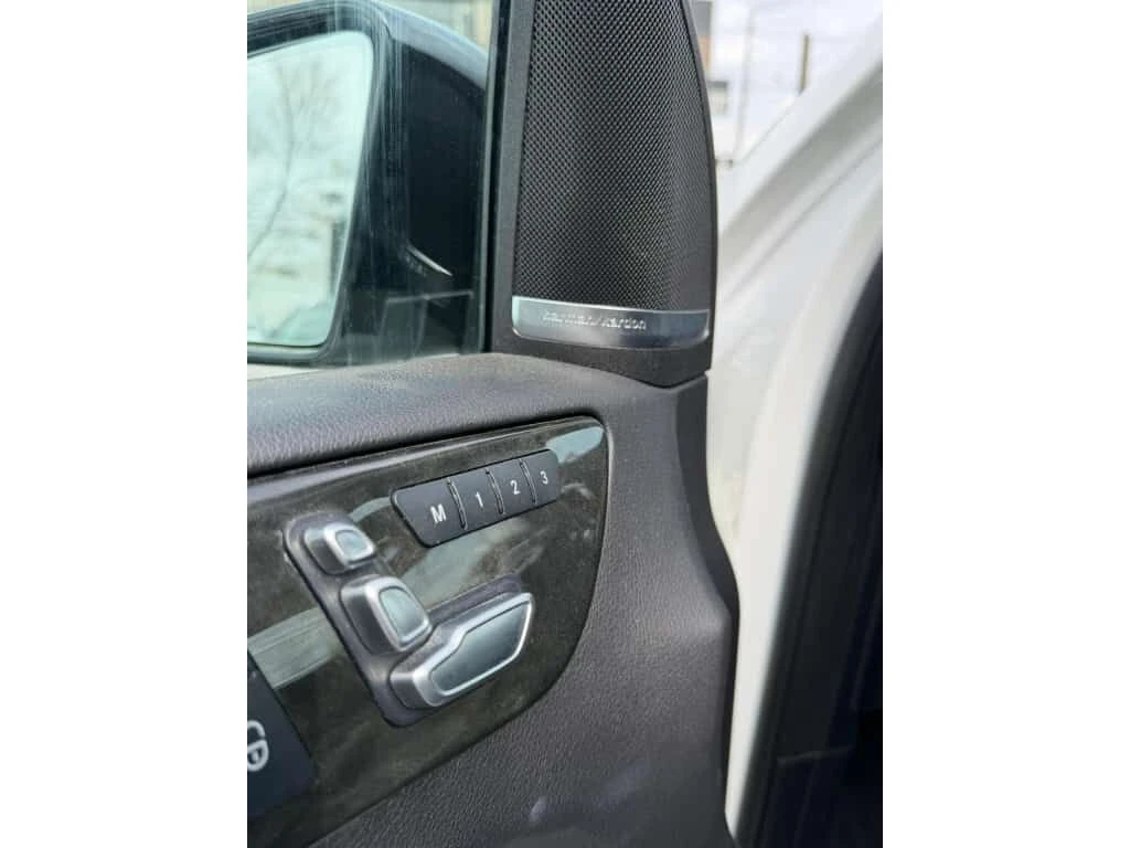 Mercedes-Benz GLE 400 AMG PKG/360CAM/PANO/HK/ФИКСИРАНА ЦЕНА ДО БГ, снимка 12 - Автомобили и джипове - 54137575