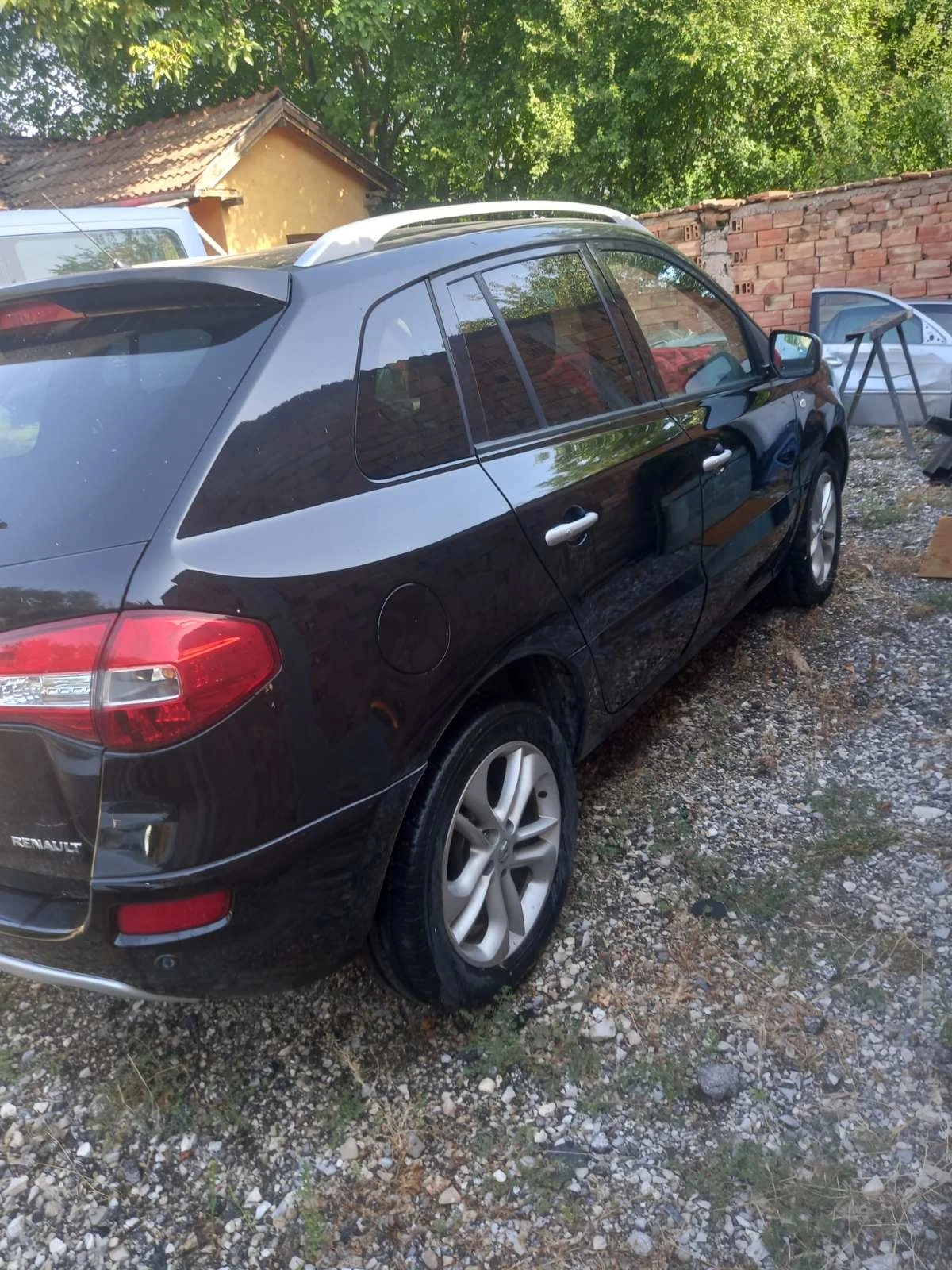 Renault Koleos 2.0 DCI, снимка 4 - Автомобили и джипове - 55811964