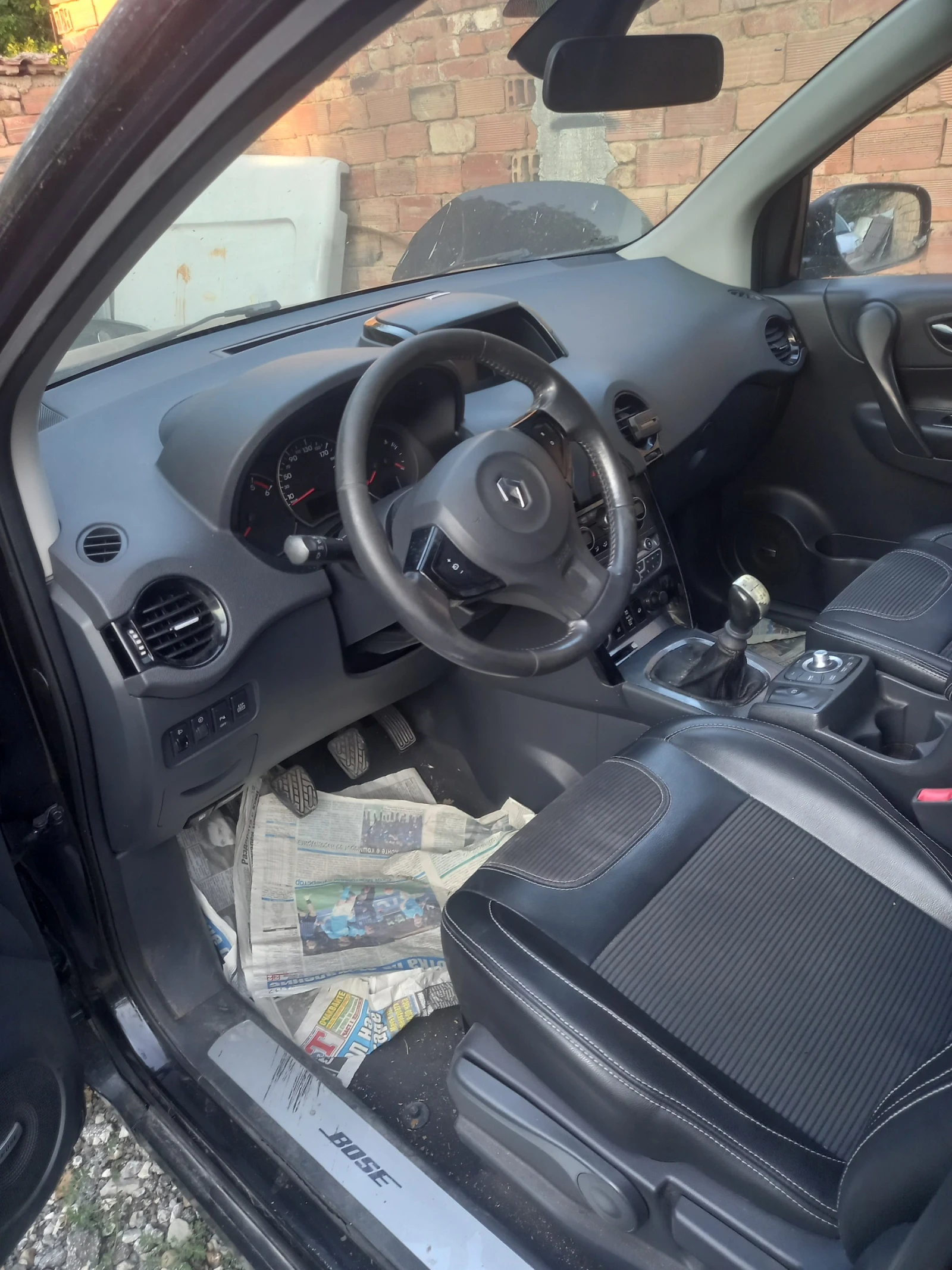 Renault Koleos 2.0 DCI, снимка 3 - Автомобили и джипове - 55811964