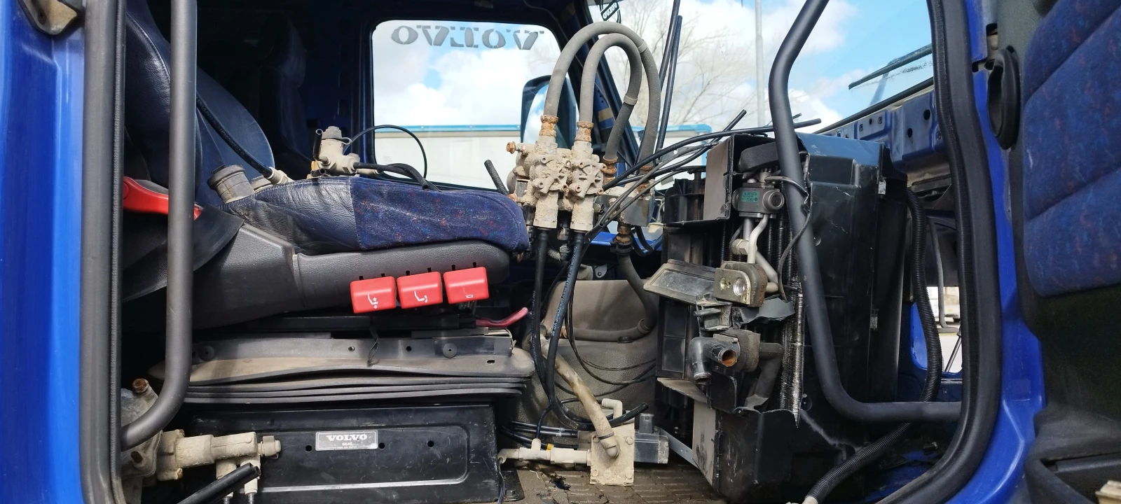 Volvo Fh 12 На части, снимка 5 - Камиони - 53611433