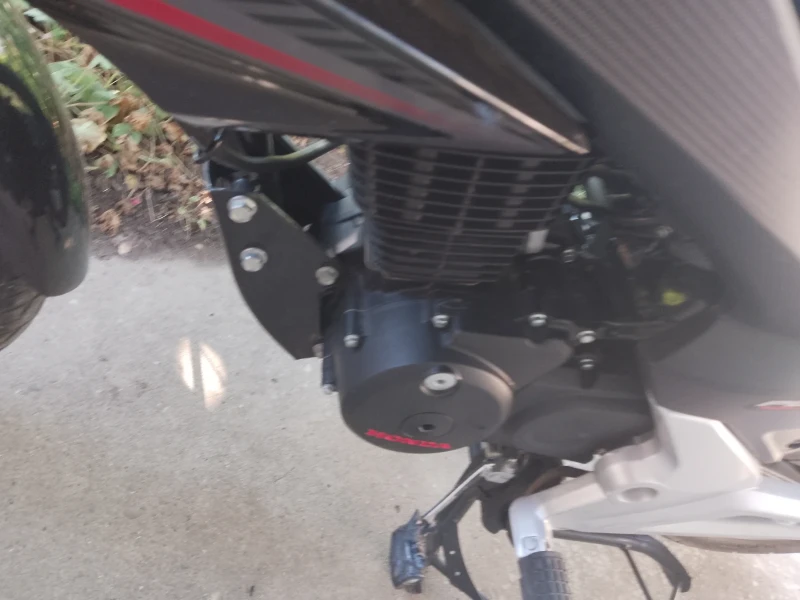 Honda Cbf CB125F, снимка 8 - Мотоциклети и мототехника - 52472470