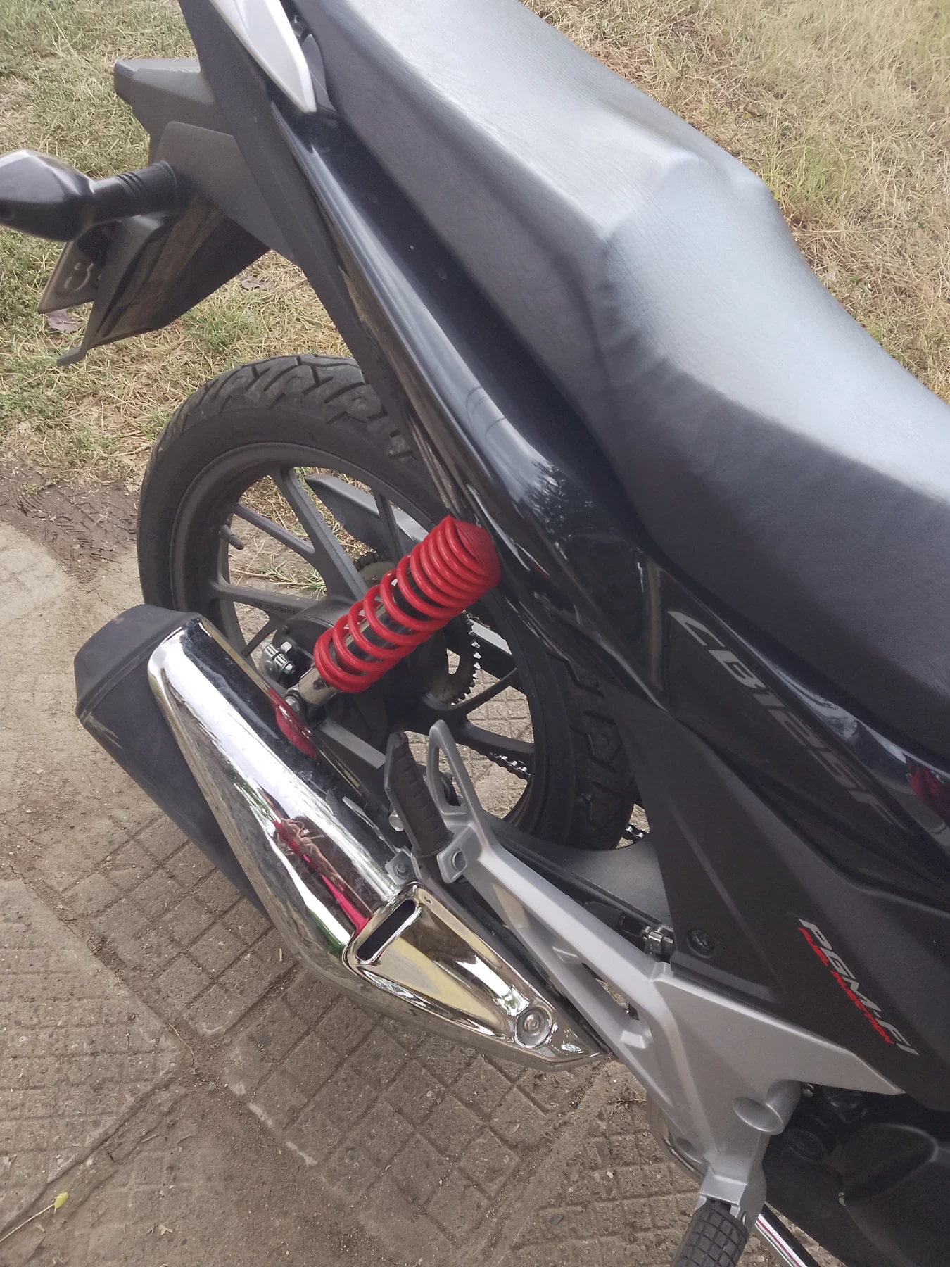 Honda Cbf CB125F - изображение 4