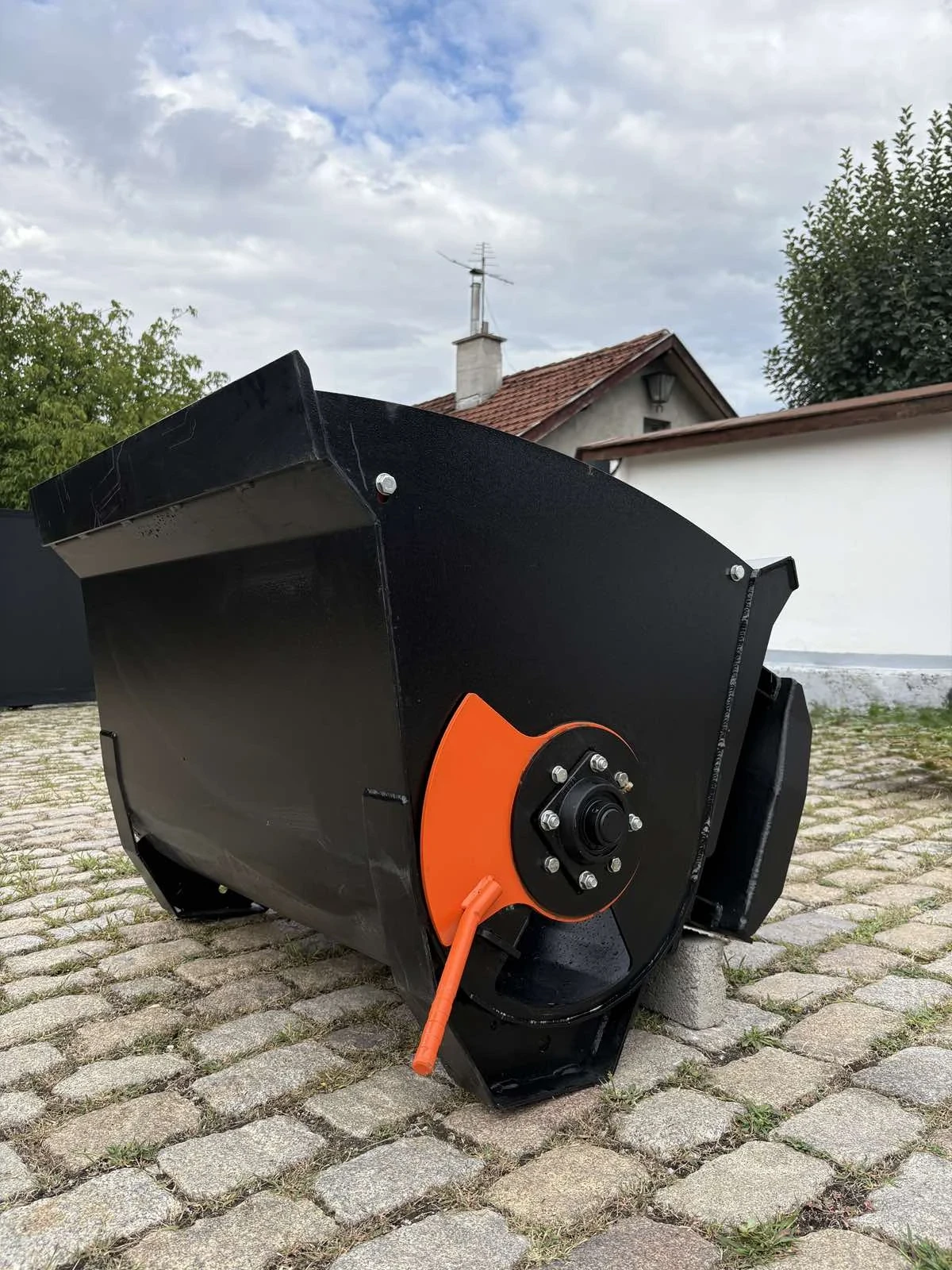    Komatsu | Mobile.bg   11