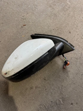 Peogeot 308 T9 2015г  дясно огледало , снимка 3