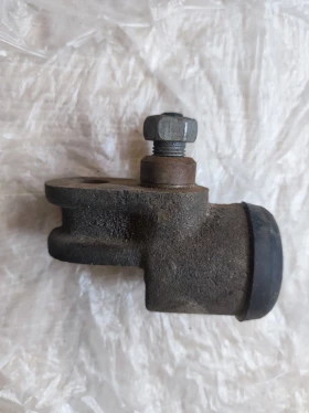 Цилиндър преден спирателен Волга М4, снимка 2