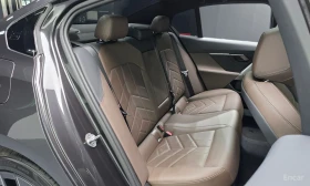 BMW 520 i M Sport, снимка 9