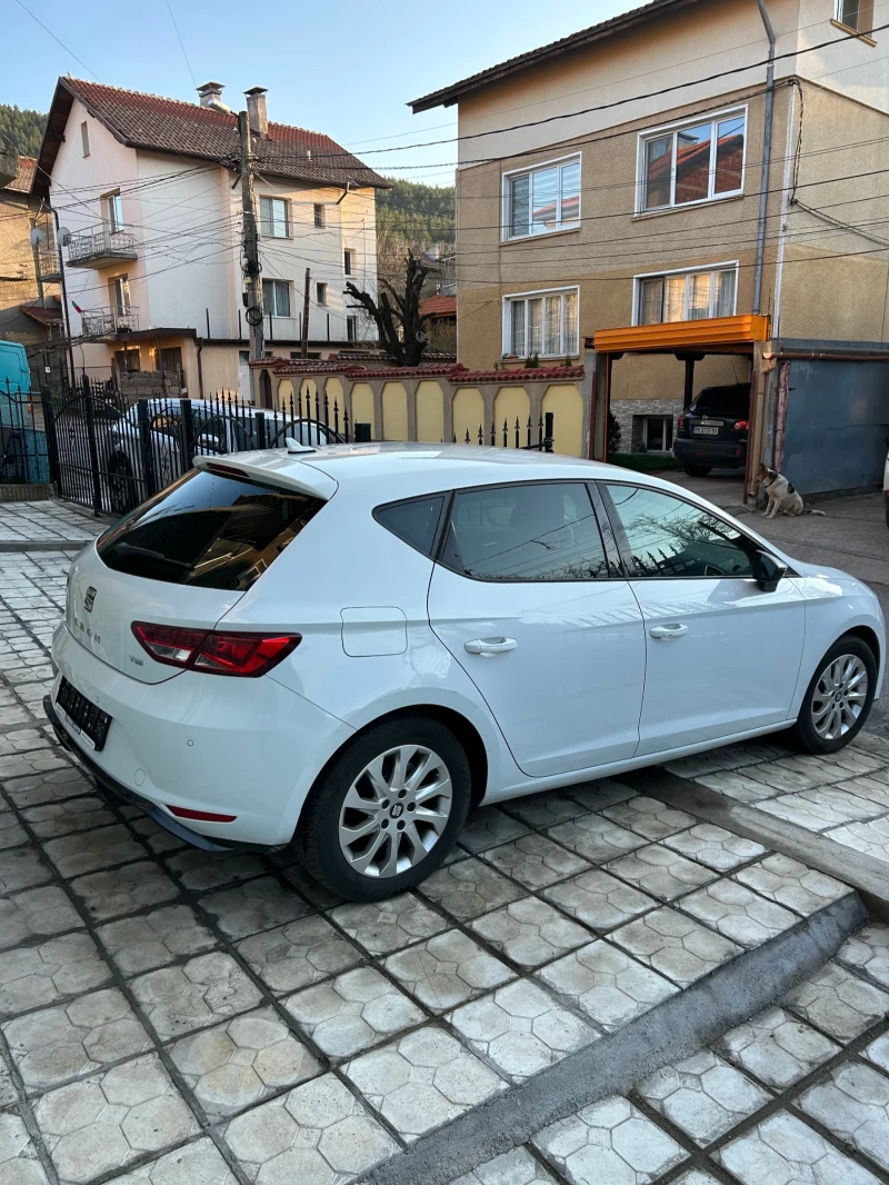 Seat Leon, снимка 4 - Автомобили и джипове - 47559301