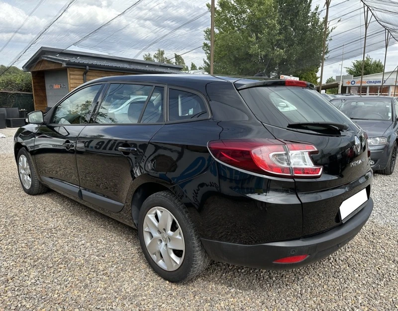 Renault Megane 1.5dci AUT/NAVI/76000km./СОБСТВЕН ЛИЗИНГ, снимка 6 - Автомобили и джипове - 46447555