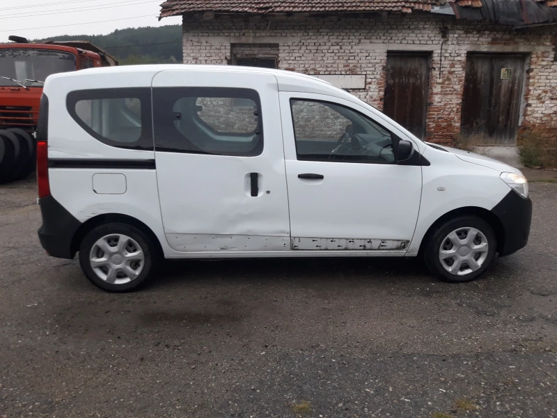 Dacia Dokker 1.5DCi, 2019, 6ск., снимка 7 - Автомобили и джипове - 47135056