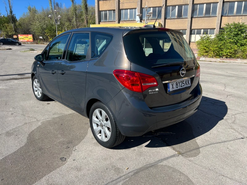 Opel Meriva, снимка 7 - Автомобили и джипове - 47513375