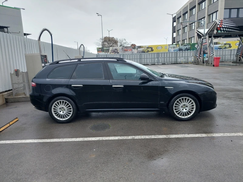 Alfa Romeo 159 sportwagon 2.4-JTD, снимка 4 - Автомобили и джипове - 48168229