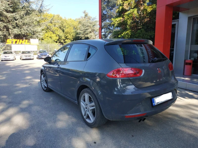 Seat Leon 2.0 tdi BMM, снимка 8 - Автомобили и джипове - 48272805