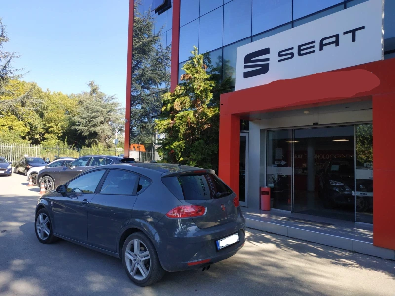 Seat Leon 2.0 tdi BMM, снимка 9 - Автомобили и джипове - 48272805