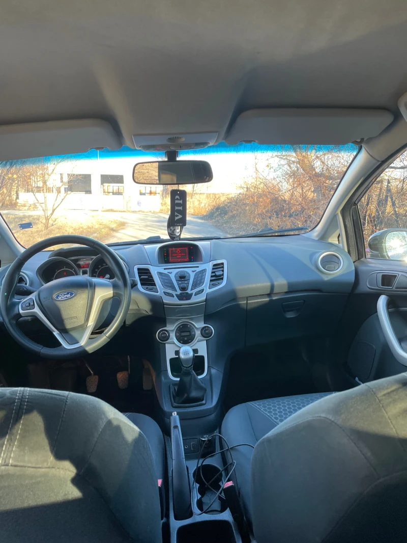 Ford Fiesta, снимка 8 - Автомобили и джипове - 48381530