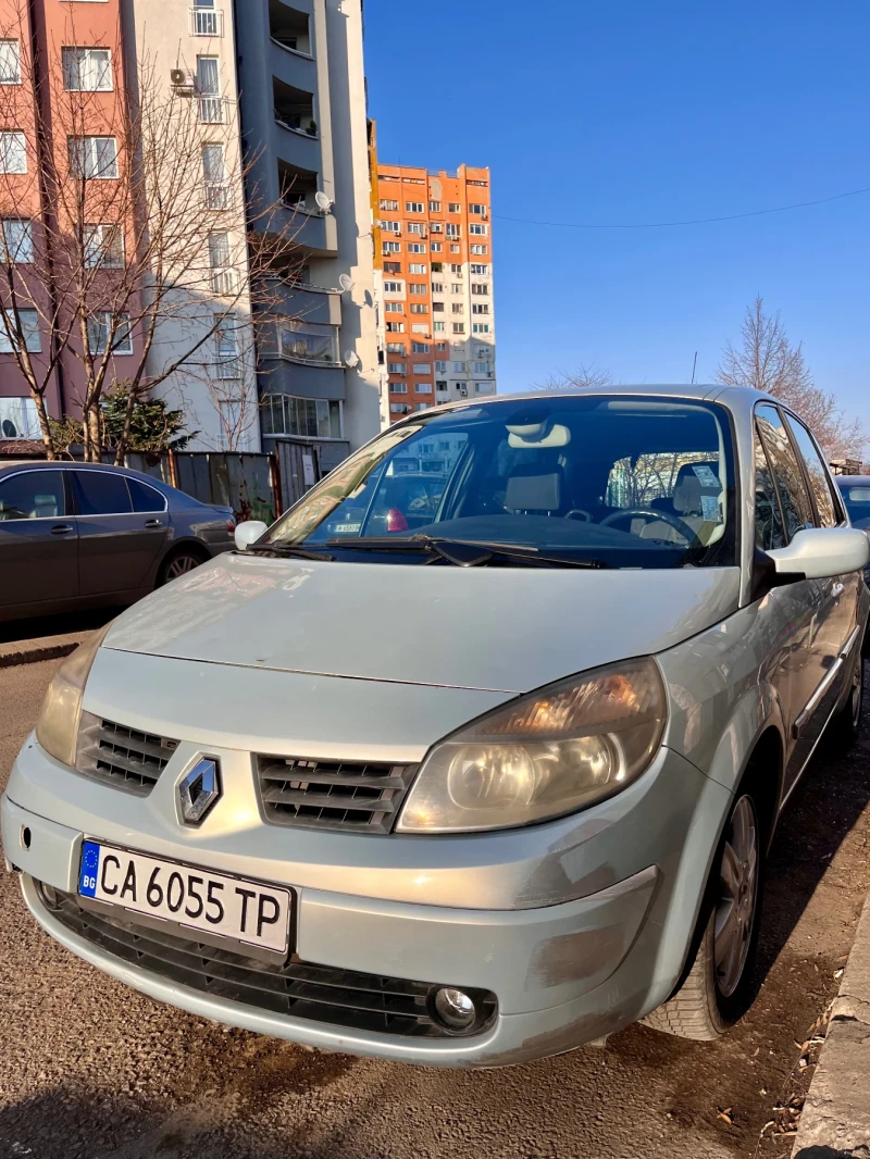 Renault Scenic, снимка 1 - Автомобили и джипове - 49026829