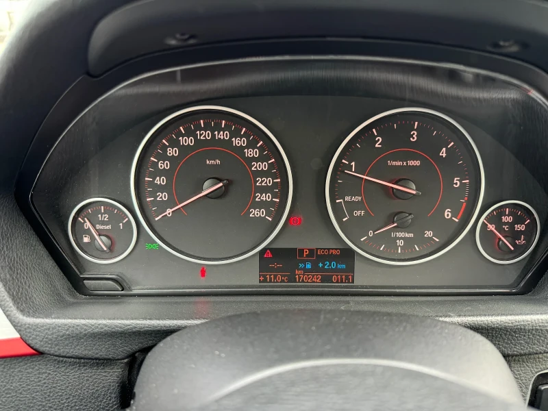 BMW 320 320 d sport , снимка 11 - Автомобили и джипове - 49533008