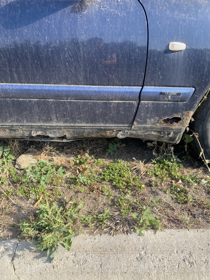 Mercedes-Benz E 200 На Части, снимка 3 - Автомобили и джипове - 52514968