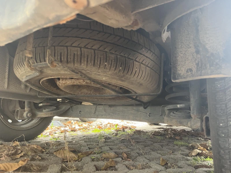 Dacia Logan, снимка 5 - Автомобили и джипове - 52275769