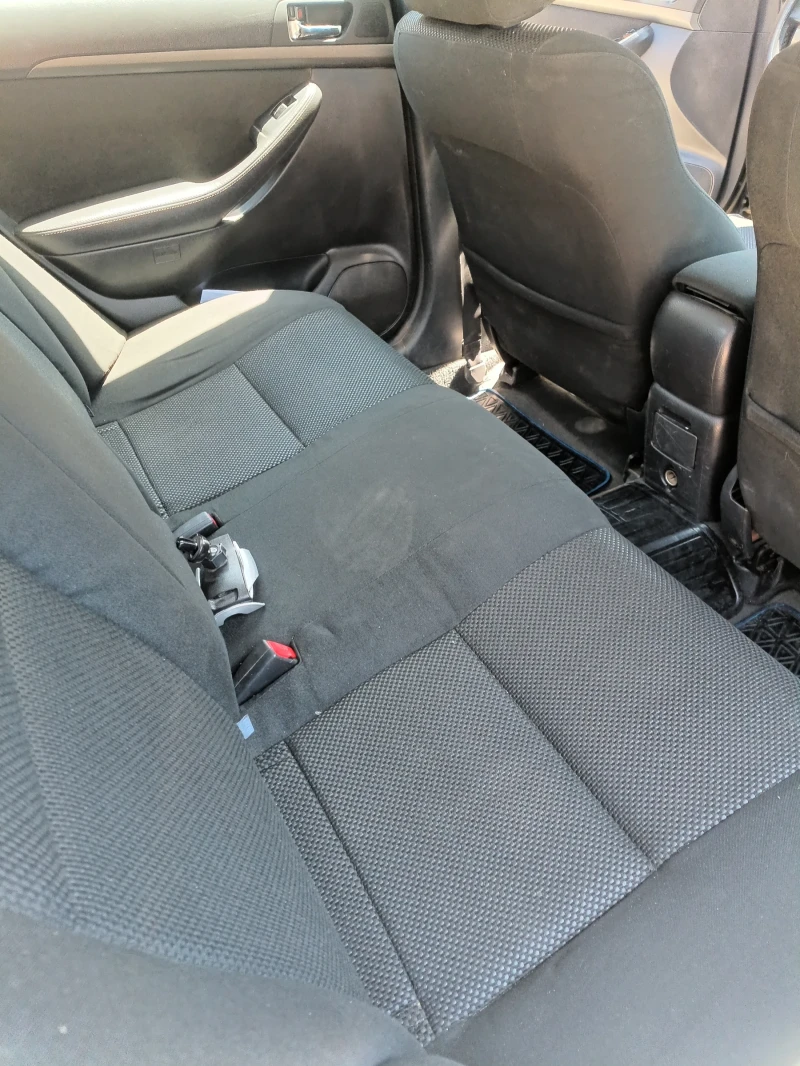 Toyota Avensis 22, снимка 11 - Автомобили и джипове - 52297164