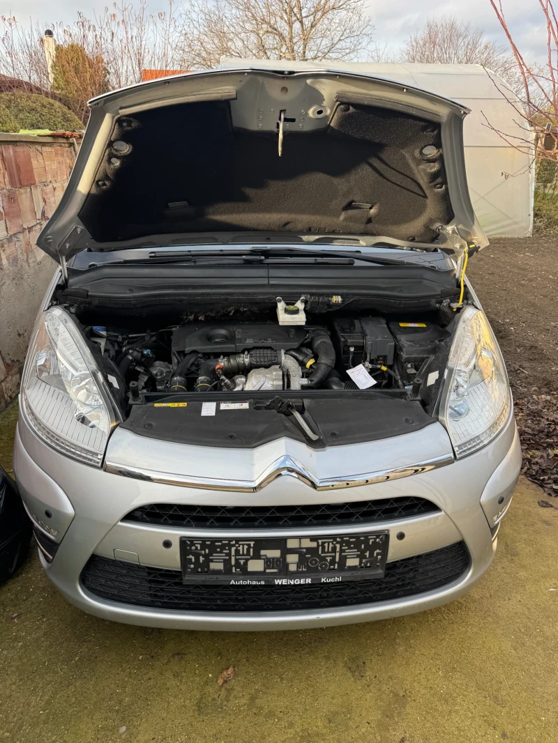 Citroen C4 Picasso 1.6 е-hdi АВТОМАТ 78хил. Км, снимка 13 - Автомобили и джипове - 52708876