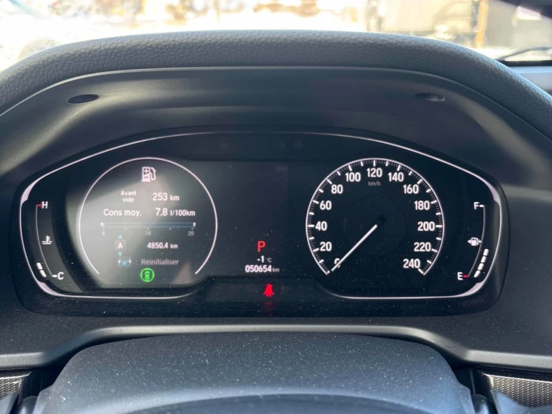 Honda Accord * Sport * CARFAX * БЕЗ ПЪРВОНАЧАЛНА ВНОСКА, снимка 8 - Автомобили и джипове - 52940534