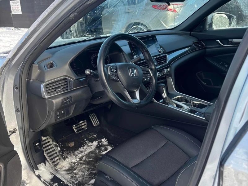 Honda Accord * Sport * CARFAX * БЕЗ ПЪРВОНАЧАЛНА ВНОСКА, снимка 5 - Автомобили и джипове - 52940534